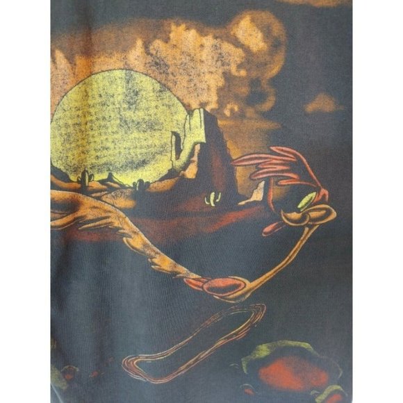 Vtg 1995 Wile E Coyote Road Runner Looney Tunes All Over Print Signal Artwear MD - Picture 9 of 11